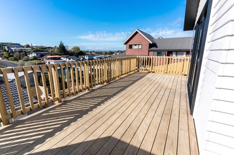 Photo of property in 2/114 Amanda Avenue, Dinsdale, Hamilton, 3204