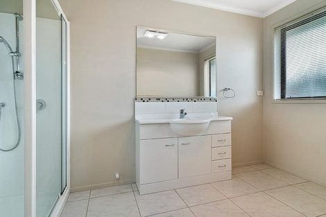 Photo of property in 62 Carroll Place, Owhata, Rotorua, 3010