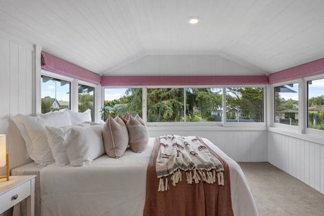 Photo of property in 86 Saint Martins Road, Saint Martins, Christchurch, 8022