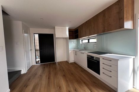 Photo of property in 3/21 Divich Avenue, Te Atatu South, Auckland, 0610