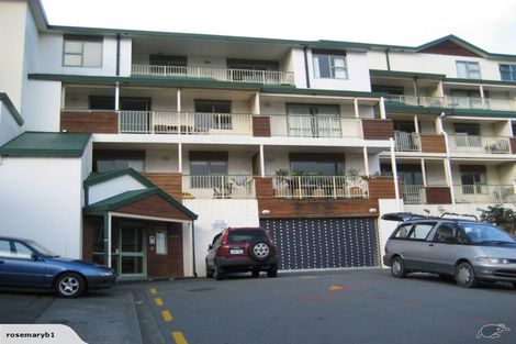 Photo of property in 8/8 Girton Terrace, Mount Cook, Wellington, 6021