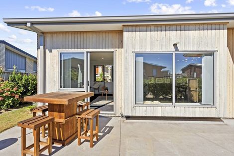 Photo of property in 38 Jarrett Terrace, Leamington, Cambridge, 3432