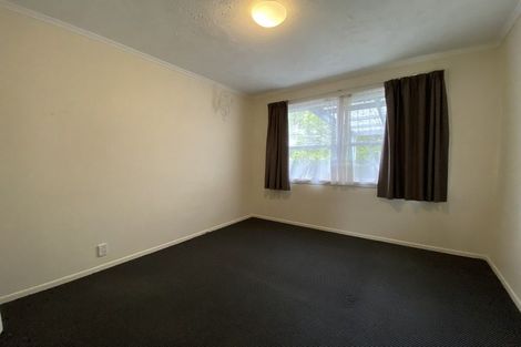 Photo of property in 12 Trinidad Road, Sunnynook, Auckland, 0620