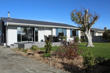 Photo of property in 79 Albert Street, Winton, 9720