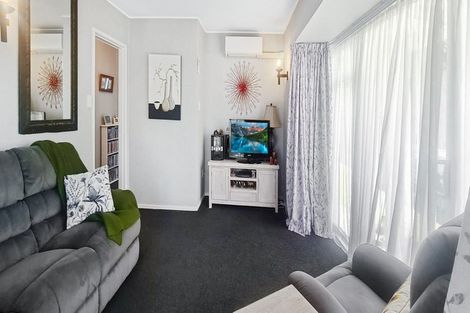 Photo of property in 50 Harris Street, Marton, 4710