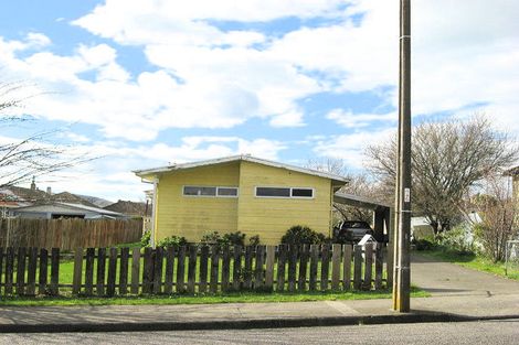 Photo of property in 2a Freyberg Terrace, Waipukurau, 4200