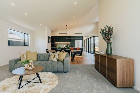 Photo of property in 51 Longview Drive, Papamoa Beach, Papamoa, 3118