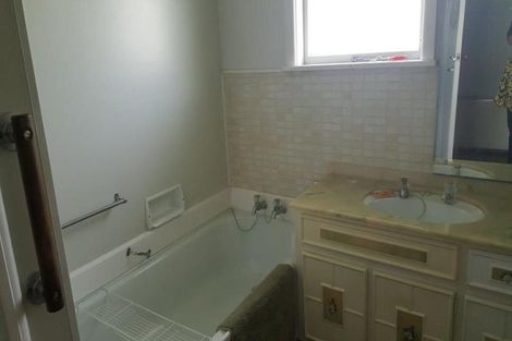 Photo of property in 152 Straven Road, Fendalton, Christchurch, 8014