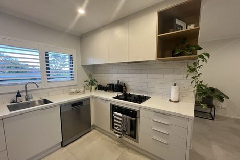 Photo of property in 50 Gosper Road, Takanini, 2112