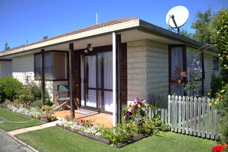 Photo of property in 52b Victoria Street, Rangiora, 7400