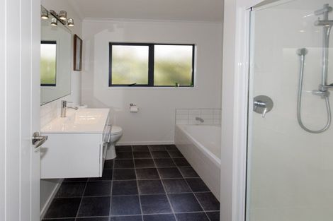 Photo of property in 25 Sunset Drive, Baylys Beach, Dargaville, 0377