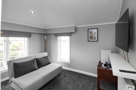 Photo of property in 346 Fergusson Drive, Heretaunga, Upper Hutt, 5018