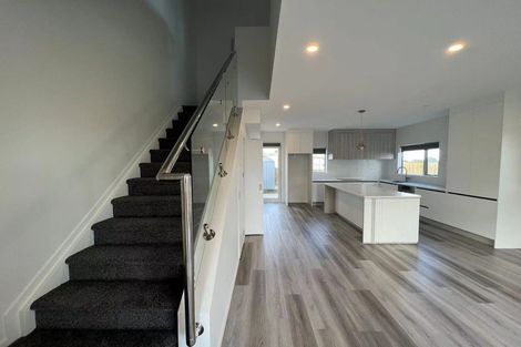 Photo of property in 4b Putiputi Way, Papakura, 2110