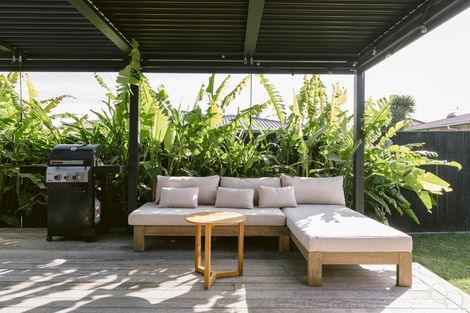 Photo of property in 9 Ngarimu Place, Mount Maunganui, 3116