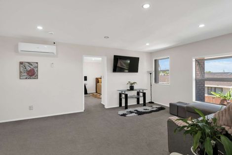Photo of property in 114b Everglade Drive, Totara Heights, Auckland, 2105