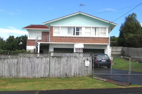 Photo of property in 7 Meadow Crescent, Te Atatu South, Auckland, 0602