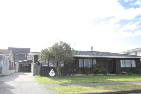 Photo of property in 25 Surrey Street, Taradale, Napier, 4112