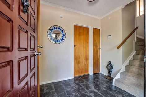 Photo of property in 115 Alfred Road, Egmont Village, New Plymouth, 4371