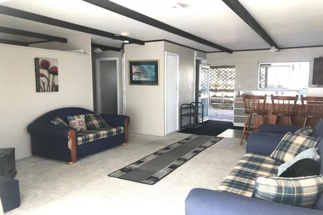 Photo of property in 136 Dickson Road, Papamoa Beach, Papamoa, 3118