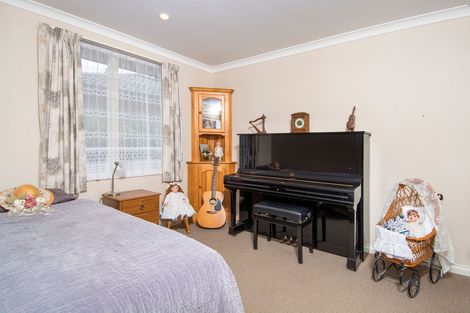 Photo of property in 10/17 Simmonds Grove, Greerton, Tauranga, 3112