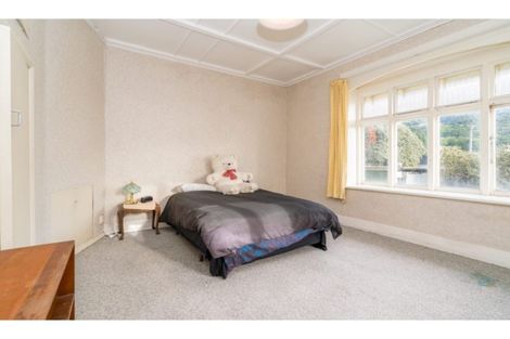 Photo of property in 395 South Road, Caversham, Dunedin, 9012