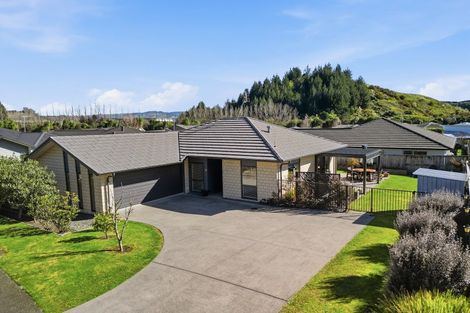 Photo of property in 10 Conniston Way, Pyes Pa, Tauranga, 3112