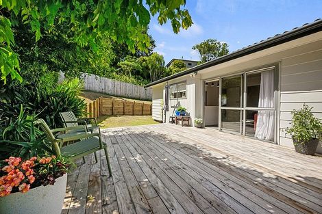 Photo of property in 1/30 Wilkinson Way, Browns Bay, Auckland, 0630