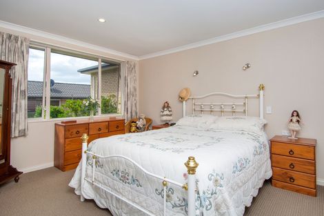 Photo of property in 10/17 Simmonds Grove, Greerton, Tauranga, 3112