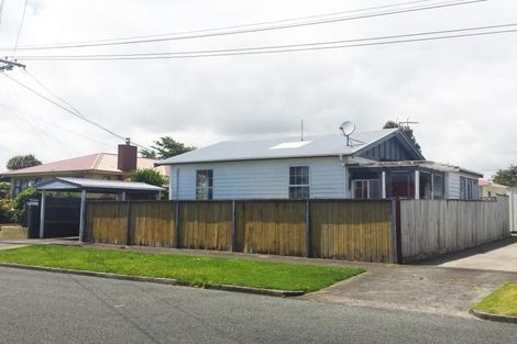Photo of property in 29 Davies Road, Hurdon, New Plymouth, 4310
