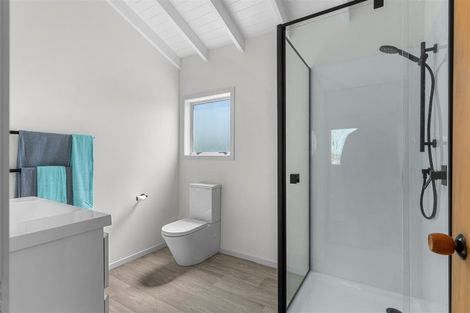 Photo of property in 15 Witheford Road, Wharehine, Wellsford, 0973