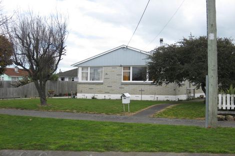 Photo of property in 13 Stuart Crescent, Masterton, 5810