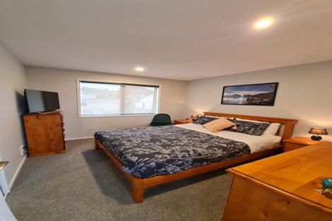 Photo of property in 6 Reg Pearce Way, Glen Innes, Auckland, 1072