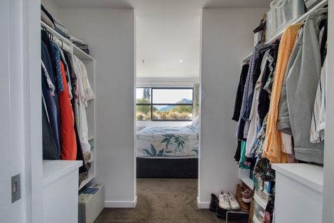 Photo of property in 1 Woodley Place, Glenorchy, 9372