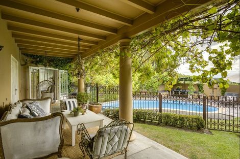 Photo of property in 56 Lucknow Road, Havelock North, 4130