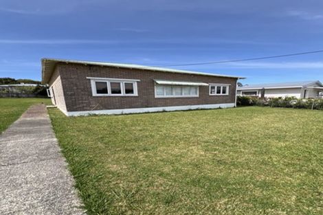 Photo of property in 18 Corrella Road, Belmont, Auckland, 0622