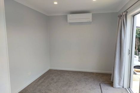Photo of property in 122a Heta Road, Highlands Park, New Plymouth, 4312
