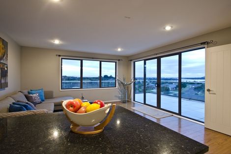 Photo of property in 18 Galaxy Place, Welcome Bay, Tauranga, 3112