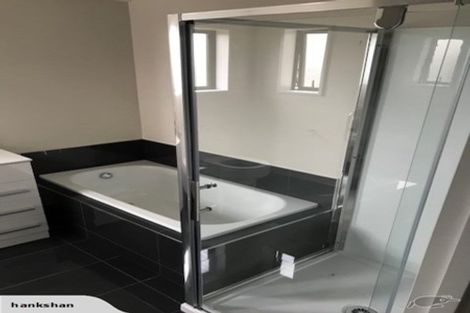 Photo of property in 12c Broadbent Street, Riccarton, Christchurch, 8041