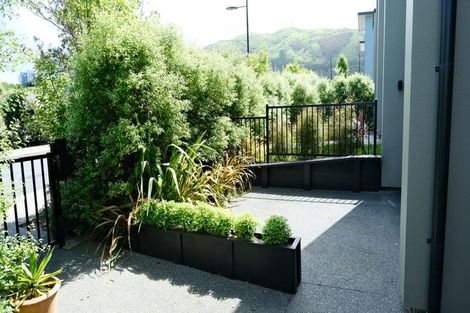 Photo of property in 50 Pateke Drive, Kenepuru, Porirua, 5022