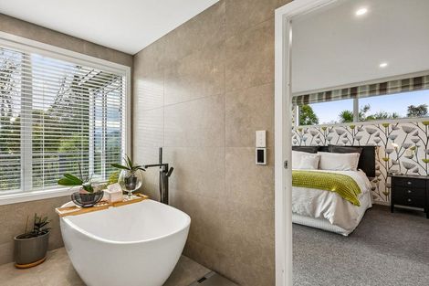 Photo of property in 30 Oxley Crescent, Broad Bay, Dunedin, 9014