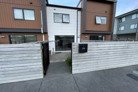 Photo of property in 39 Sun Orchid Avenue, Wiri, Auckland, 2104