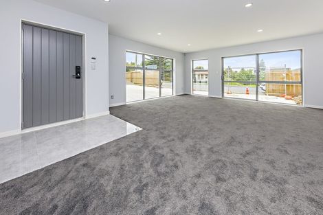 Photo of property in 42a Landon Avenue, Mangere East, Auckland, 2024