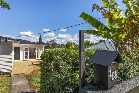 Photo of property in 1/68 Glen Road, Ranui, Auckland, 0612
