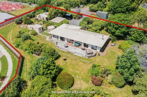 Photo of property in 64 Adams Road South, Pukekohe, 2676