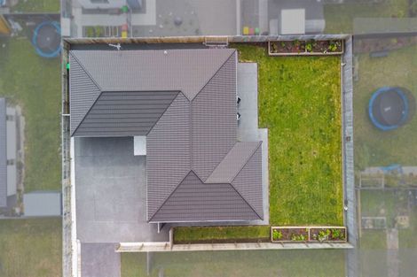 Photo of property in 10 Kingsbridge West, Burwood, Christchurch, 8083