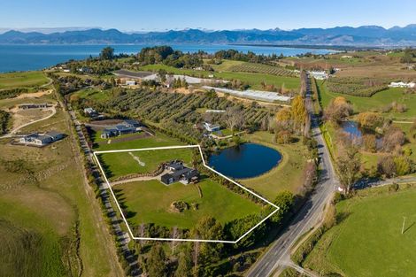 Photo of property in 142 Aporo Road, Tasman, Upper Moutere, 7173