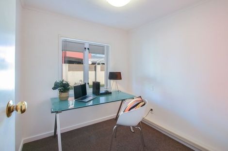 Photo of property in 136 Auckland Road, Greenmeadows, Napier, 4112