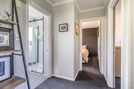 Photo of property in 2 Marshall Street, Strathern, Invercargill, 9812