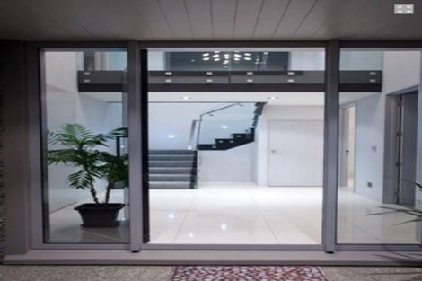 Photo of property in 18 Urquhart Place, Wanaka, 9305