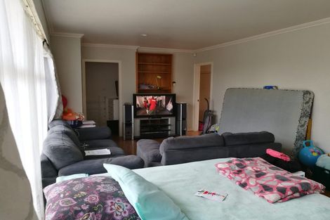 Photo of property in 16 Pryce Place, Silverdale, Hamilton, 3216